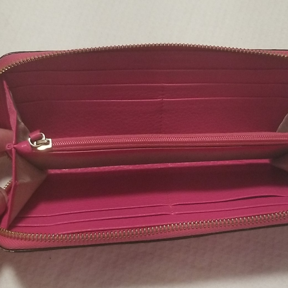 Michael Kors Pink Monogram Long Wallet - Picture 12 of 13